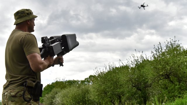 Иран се готви да изпрати няколкостотин дронове за Русия част