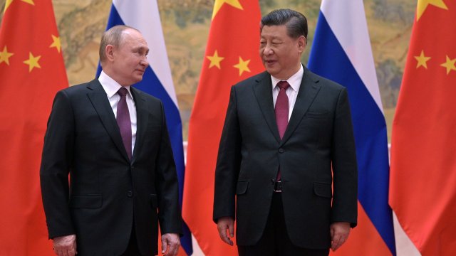 Китай е готов да работи с Русия за да поведе