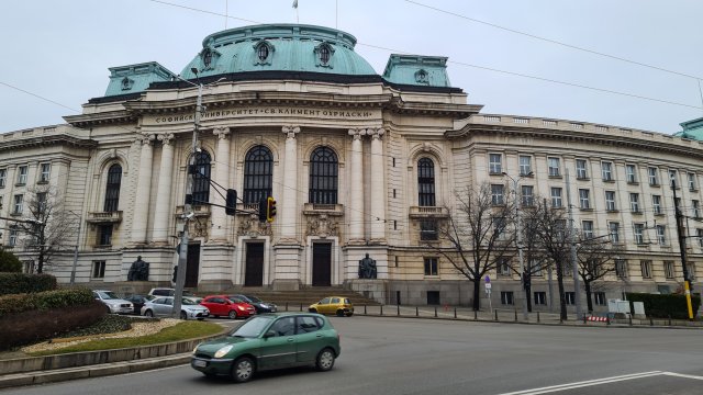 Поне две са положителните тенденции във висшето образование за 2022