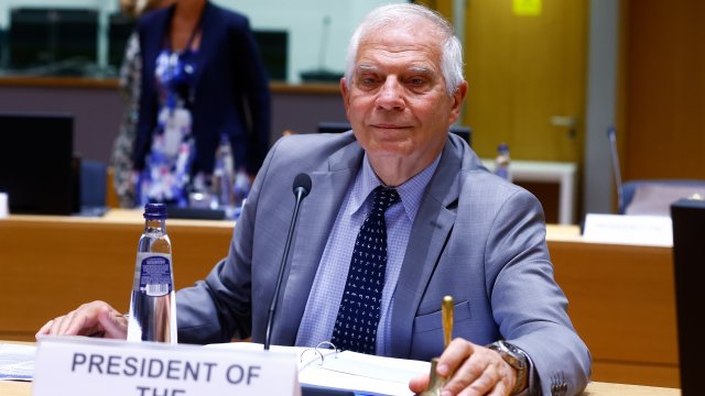 Европейският съюз в събота призова за максимална сдържаност при най тежката