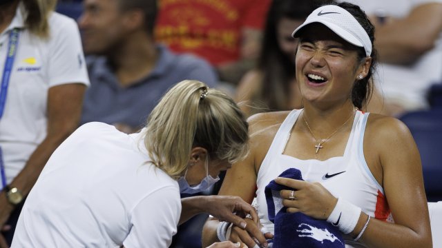 Настоящата шампионка на US Open Ема Радукану отпадна още в