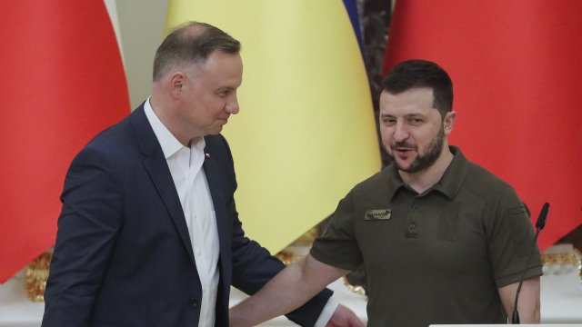 По време на Втората световна война украински националисти избиват десетки