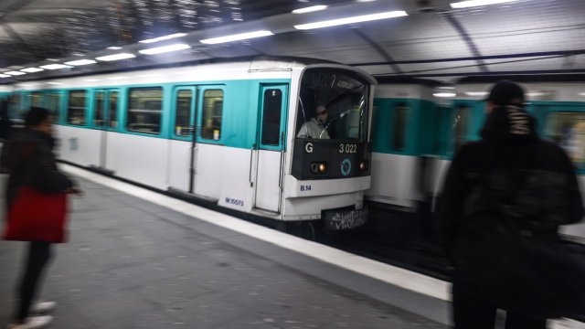 Поредна национална стачка срещу решението на правителството да вдигне пенсионната