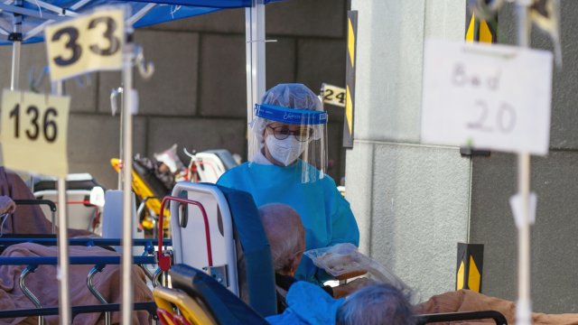 Китайските власти регистрираха 769 нови случая на коронавирус през последните