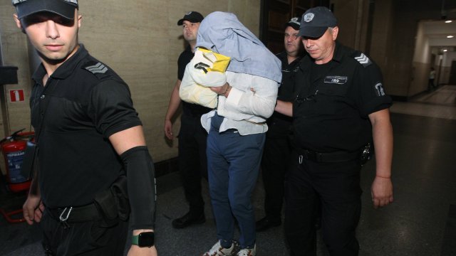 Повдигат по тежко обвинение на Виктор Спига за убийството на Алена
