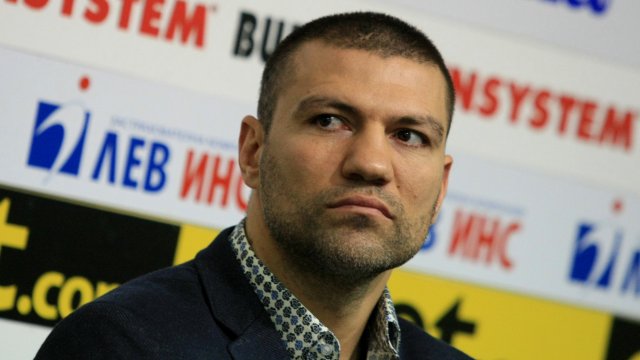 Тервел Пулев записа първа загуба на професионалния ринг в кариерата