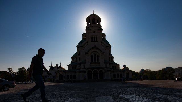 Отбелязваме Петковден в чест на Света Петка Българска закрилница на