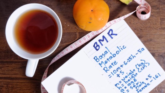 Здравословният начин на хранене е добре да включва и напитки