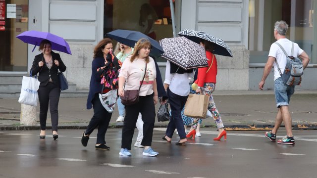 Преди обяд в съботния ден ще преобладава слънчево време Следобед