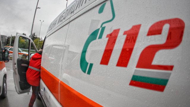 29 годишен мотоциклетист е с опасност за живота след катастрофа на