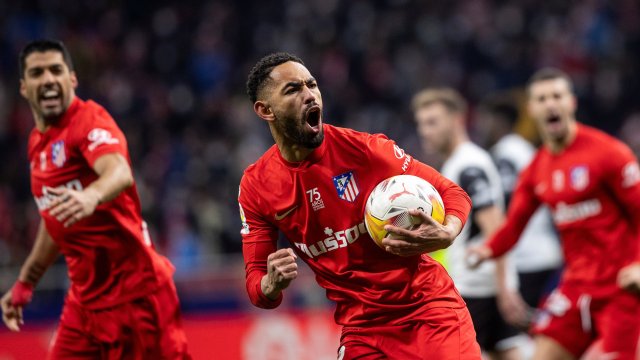 Атлетико Мадрид обърна Валенсия от 0 2 до 3 2 в луд