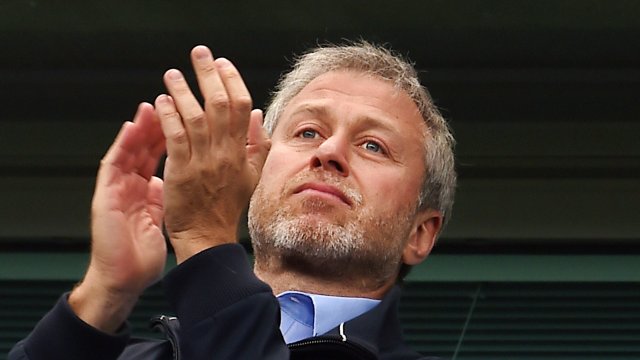 Роман Абрамович бе дисквалифициран като директор на Челси от Борда