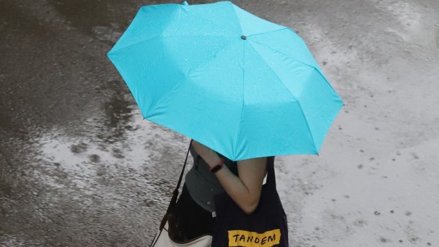 В събота атмосферата над страната остава неустойчива Над много райони