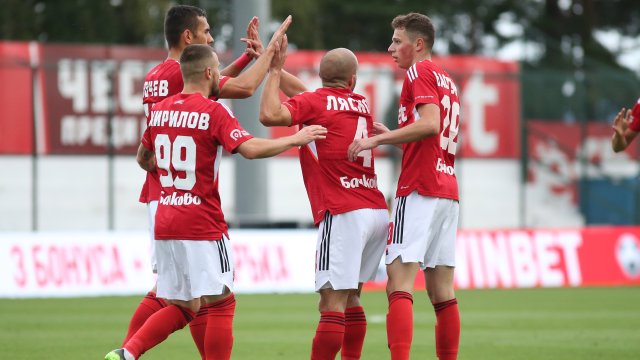 ЦСКА 1948 победи с 4 0 Берое в мач от деветия