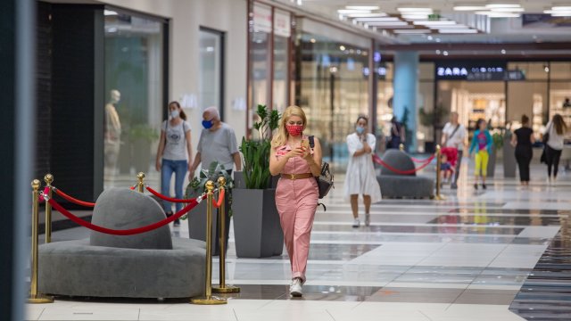 Оборотите на търговците на дребно у нас отново са тръгнали