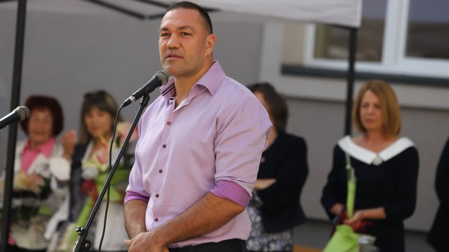 Кубрат Пулев обяви че е станал баща за втори път