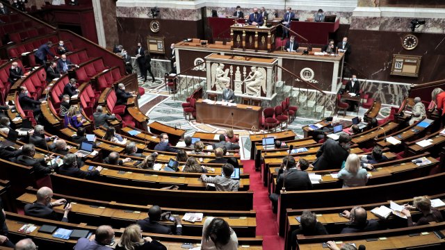 Френският парламент одобри окончателно с последно гласуване на депутатите проектозакона