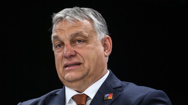 Унгарският премиер Виктор Орбан настоява санкциите на ЕС срещу Русия,