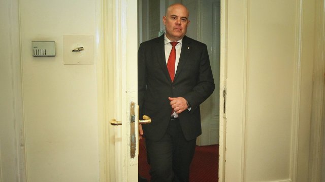 Главният прокурор Иван Гешев поиска становище от Националното бюро за