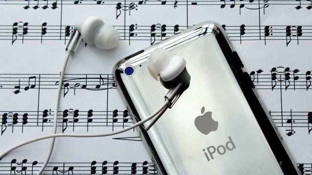 Apple обяви че прекратява производството на своя самостоятелен iPod слагайки