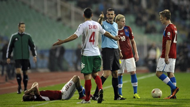 Известният унгарски рефер от близкото минало Виктор Касай официално бе