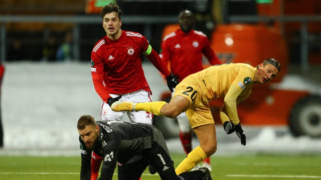 Бодьо Глимт победи с 2 0 ЦСКА в мач от група С