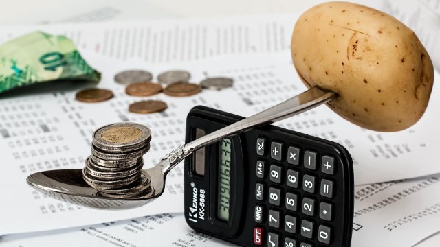 Годишната инфлация в еврозоната достигна рекордните 8 9 през юли сочат