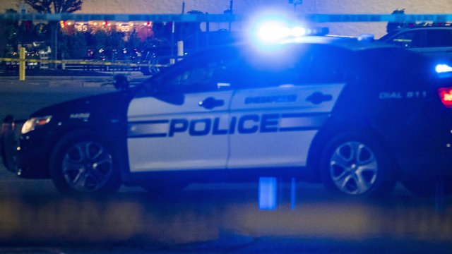 Девет месеца след руската агресия в Киев папа Франциск изпрати