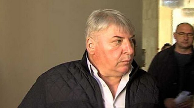 Освободиха от ареста кмета на Ахелой но му отнеха книжката