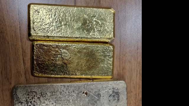 Над 2 7 кг контрабандни златни сплави  отливки на стойност 234