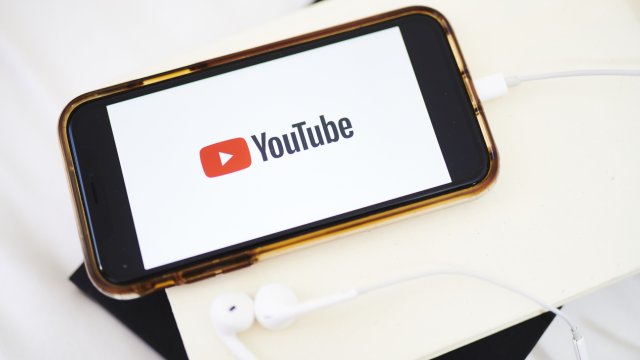 YouTube на Google се отказва от плановете си да създава