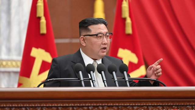 Северна Корея разпореди 5-дневен локдаун в столицата Пхенян заради респираторно