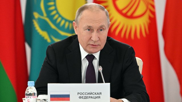 Руският държавен глава Владимир Путин заяви че с изненада е