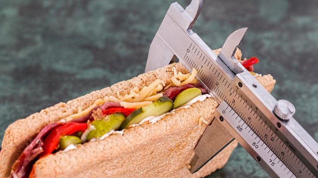 След коледните и новогодишните празници прекарани в сладка почивка и