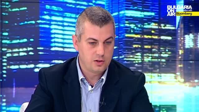 Стойне Василев: Финасовото образование трябва да започва още от училище