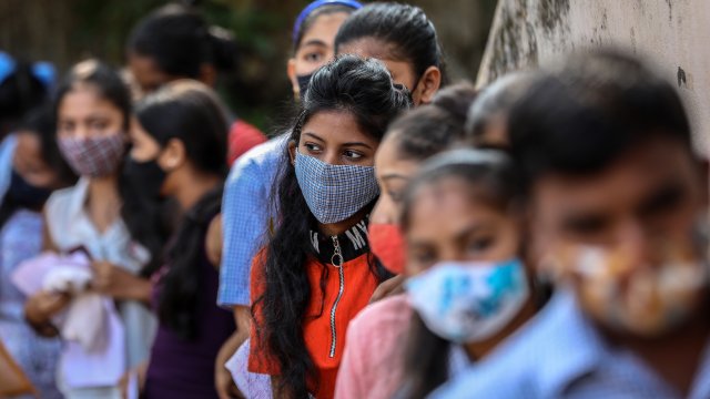 Индия е ваксинирала срещу Ковид 75 процента от пълнолетните си