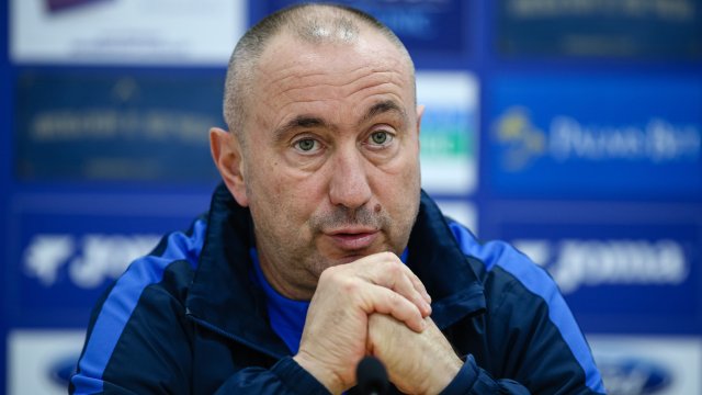Треньорът на Левски Станимир Стоилов говори преди утрешното дерби със