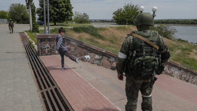 Руска телевизия вече се излъчва в южната Херсонска област на