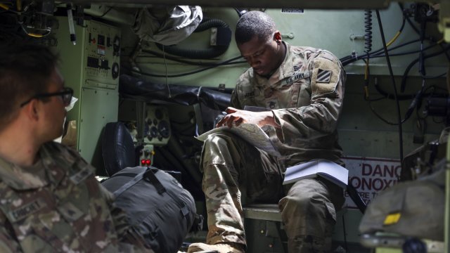 Докато трагичната война в Украйна продължава нашите приятели и конкуренти