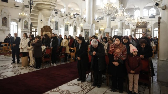 В Сирия имаше и протести на християни заради изгарянето на коледна елха.