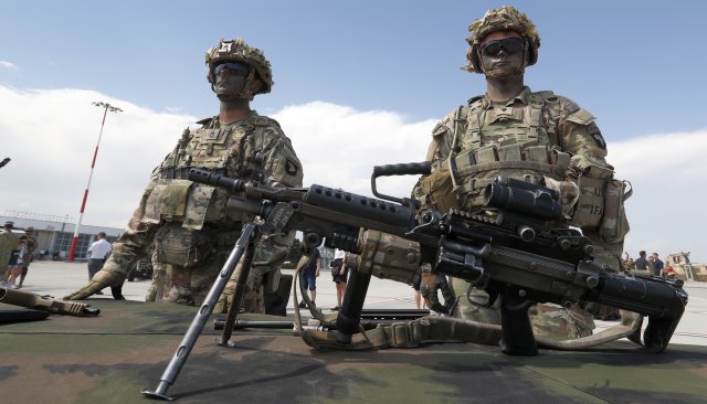 САЩ обявиха нов транш от оръжия за украинските сили включително