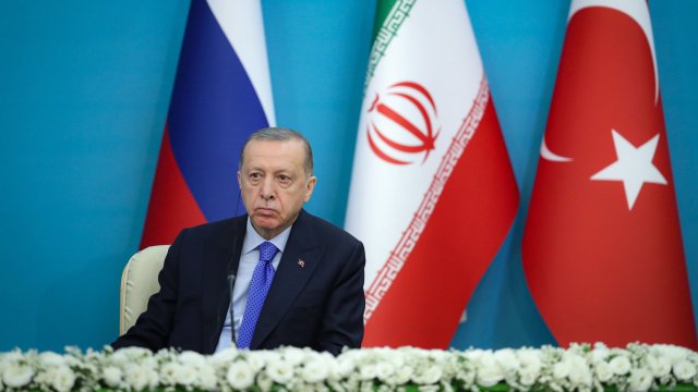 Споразумението за износ на украинско зърно подписано в Истанбул от