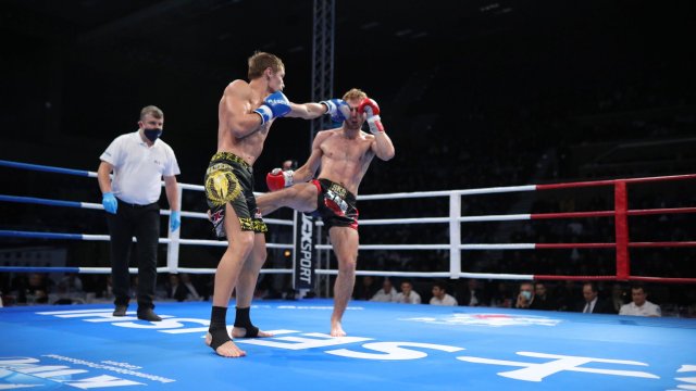 Артьом Пашпорин Русия победи Алексис Лaжуа Франция в четвъртия мач