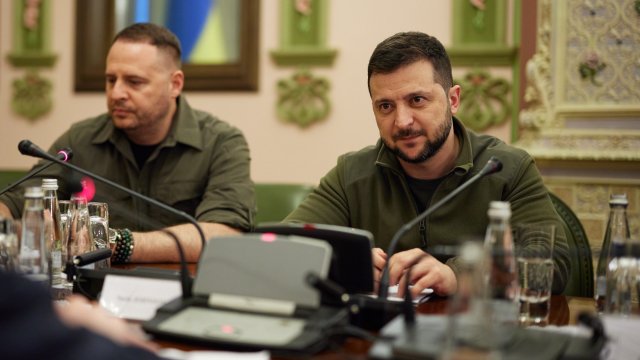 В нощното си обръщение във Facebook президентът на Украйна Володимир