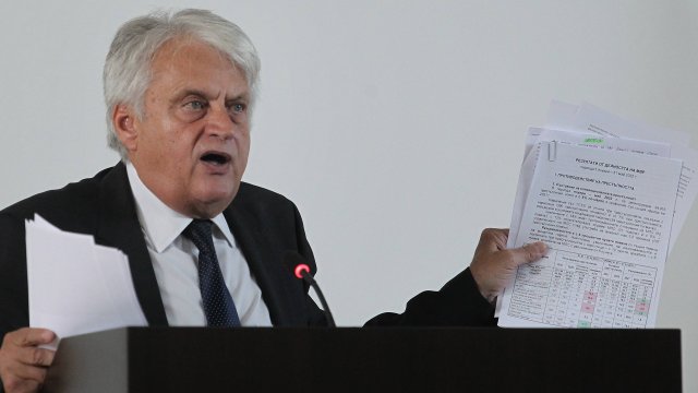 В МВР са започнали вътрешни проверки за да бъде изяснено