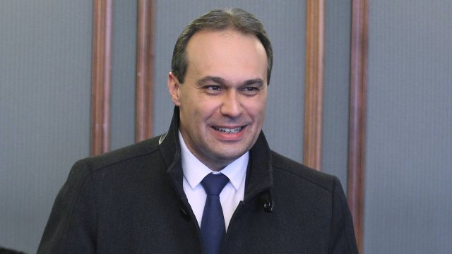 Без решение министърът на отбраната нищо не може да направи