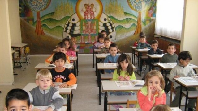 Основното образование ще се завършва след седми клас
