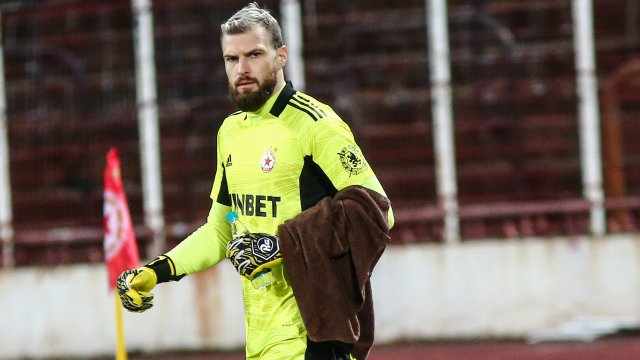 Бразилският вратар Густаво Бусато е преподписал договора си с ЦСКА