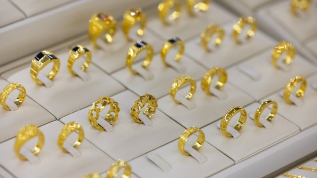 Четири държави от Г 7 ще забранят износа на руско злато