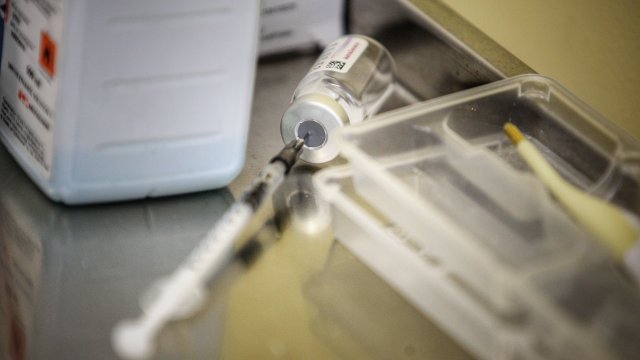 Канада започна ваксинацията срещу Ковид-19 на деца от възрастовата група